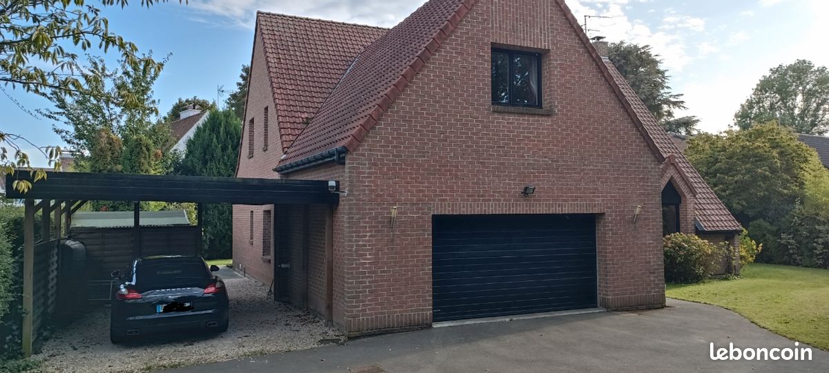 Maison 8 pièces 205 m² · à Hem · 205 m² · 799 000 €