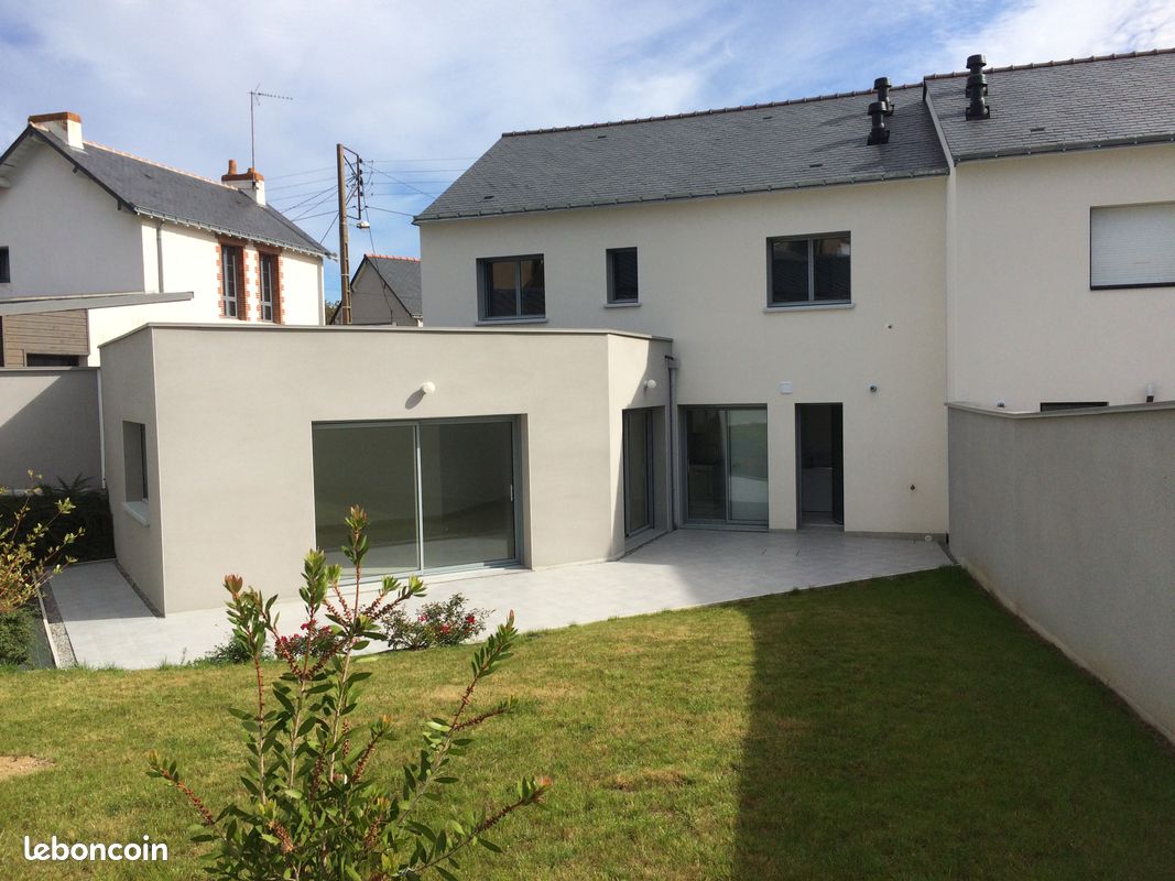 Maison a louer saint-nazaire - 6 pièce(s) - 149 m2 - Surfyn