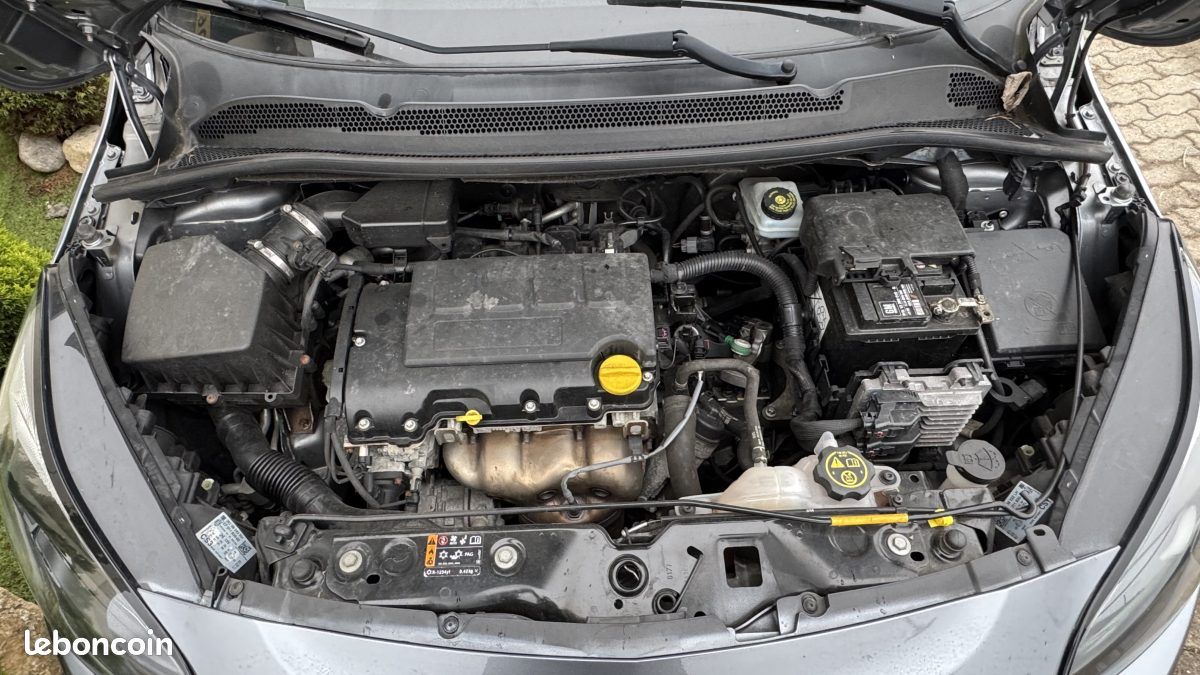 Opel corsa e enjoy 2017 52000 km garantie 12 mois (image 9)
