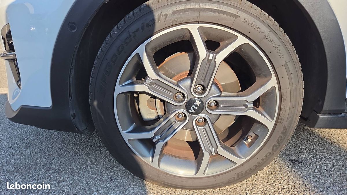 Kia Xceed 1.6 T-GDi 204 DCT7 Launch Edition (image 18)