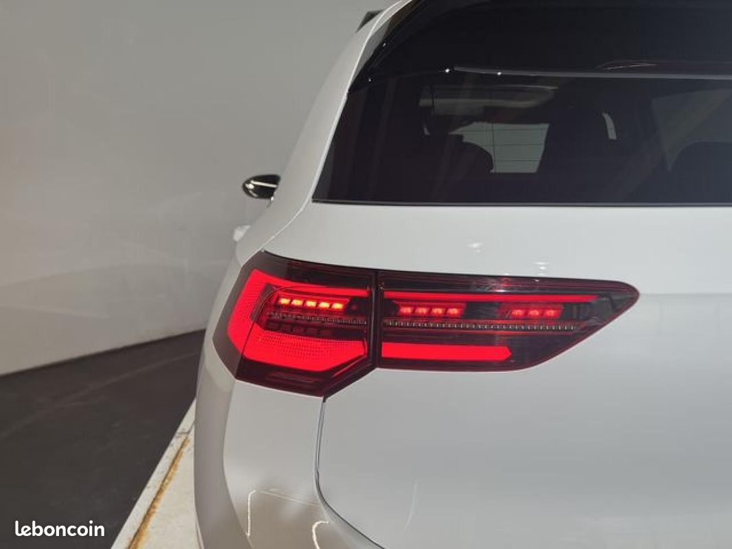 Volkswagen golf viii 2.0 tdi 150 active dsg7 (image 37)