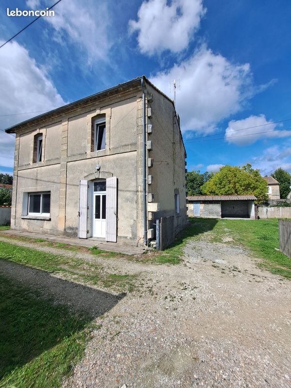 Maison 5 pièces 122 m² · à Saint-Yzan-de-Soudiac · 122 m² · 149 000 €