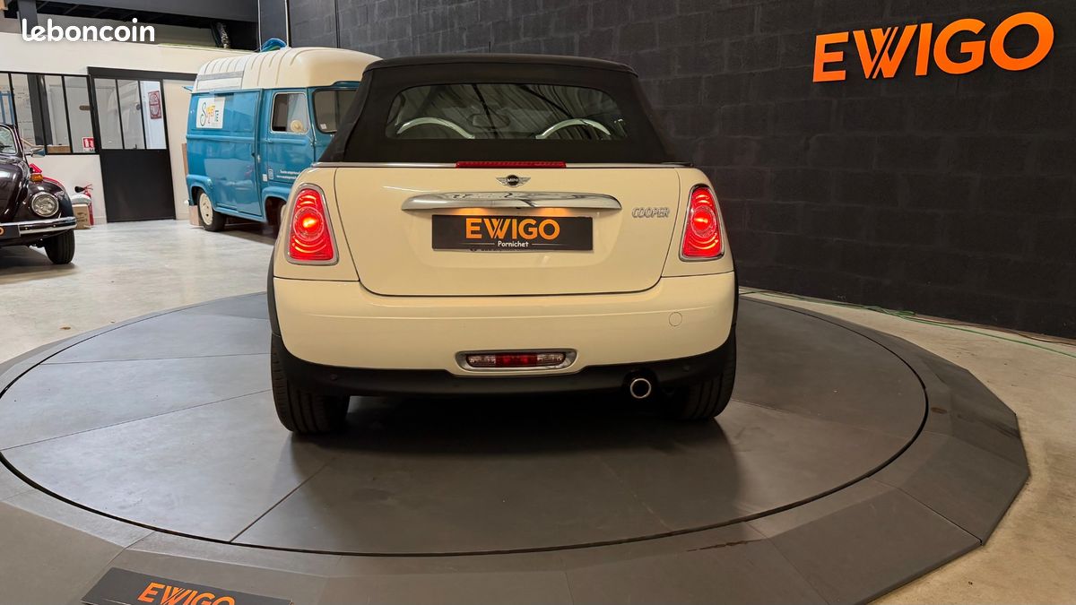 MINI MINI 1.6 120ch COOPER CABRIOLET - PACK CHILI - DISTRIBUTION À CHAINE (image 10)