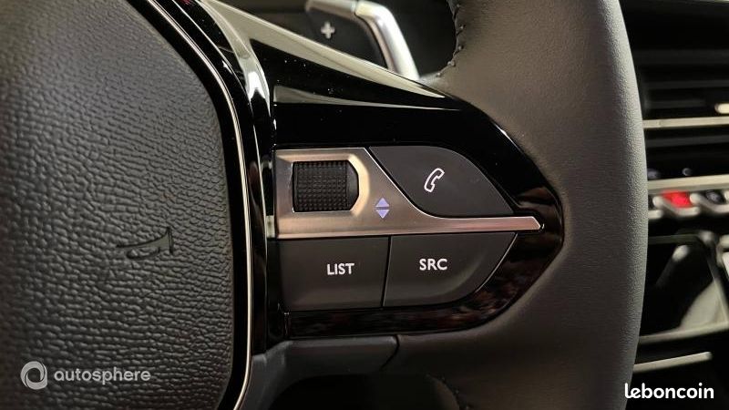 Peugeot 2008 1.2 Hybrid 145ch Envy e-DCS6 (image 15)