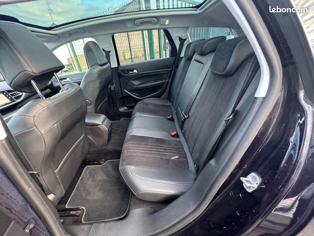 Peugeot 308 II SW 2.0 BLUEHDI 150 S&S FELINE EAT6 (image 18)