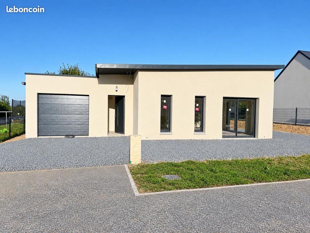Maison 4 pièces 98 m² · à Saint-André-de-l'Épine · 98 m² · 250 800 €