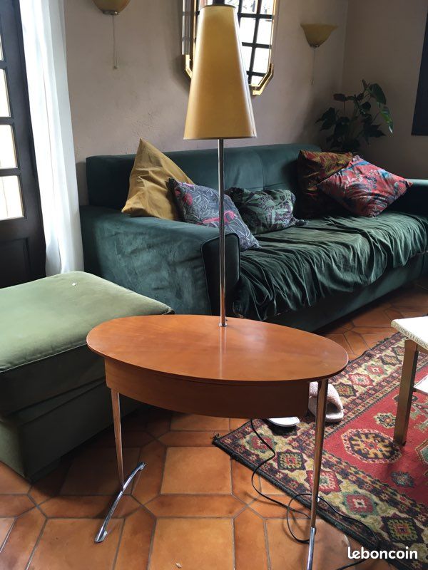 Lampadaire tablette liseuse vintage (image 1)