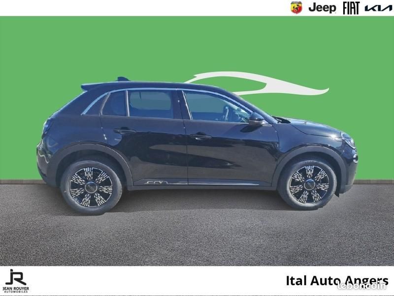 Fiat 600 1.2 Hybrid 100ch Pack Confort & Style DCT6 (image 4)