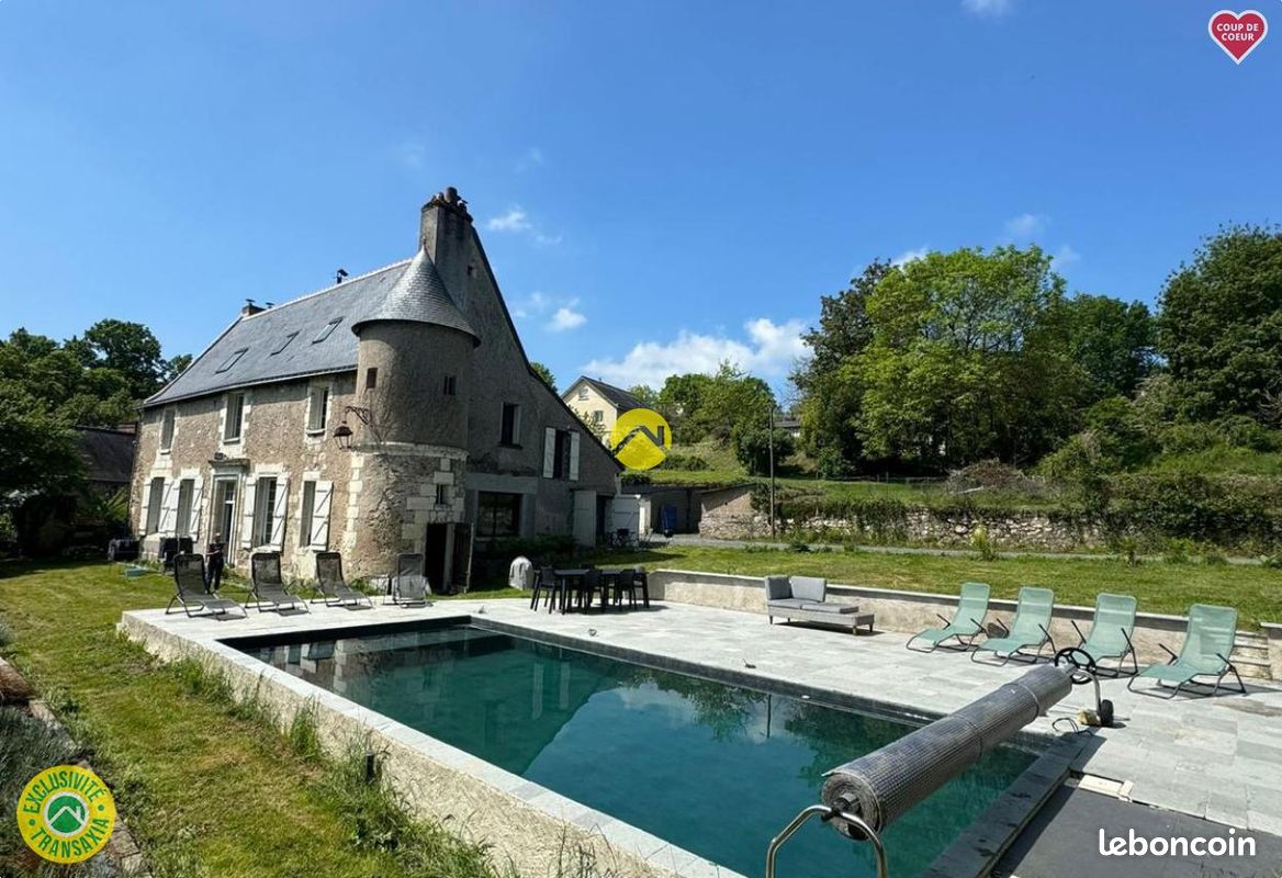 Maison 10 pièces 420 m² · à Tours · 420 m² · 940 000 €
