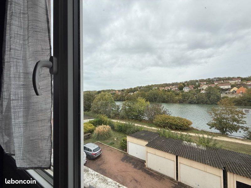Appartement 4 pièces 63 m² · à Montereau-Fault-Yonne · 63 m² · 125 000 €