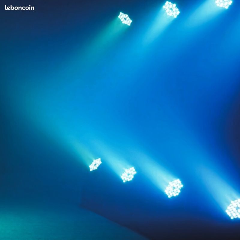 Lot 4 projecteurs neufs PAR 36 sous garantie avec télécommande et accroches - dmx dj jeu lumière led soirée mariage (image 5)