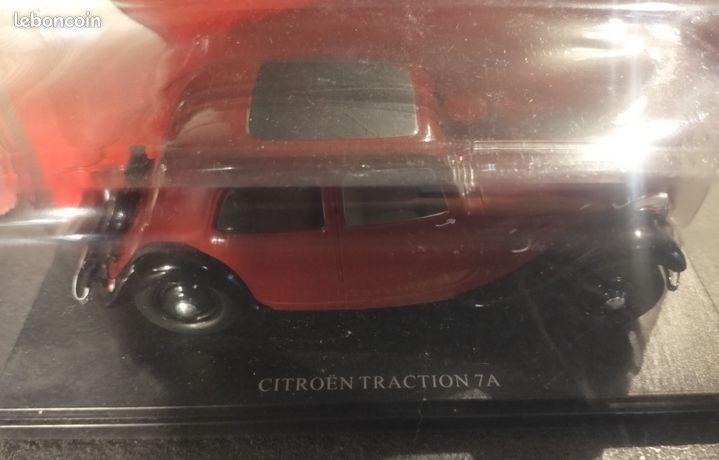 Voiture reproduction miniature Citroën Traction 7C 1938 - Ressourcerie Histoires Sans Fin