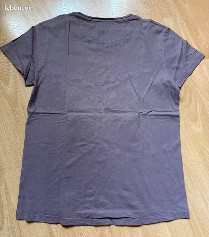 T-shirt đ (image 4)