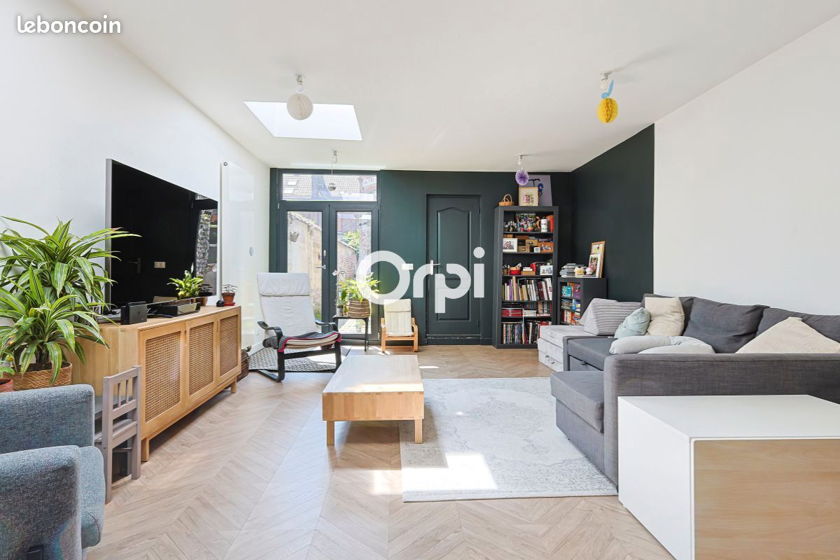 Maison 5 pièces 140 m² · à Faches-Thumesnil · 140 m² · 299 000 €