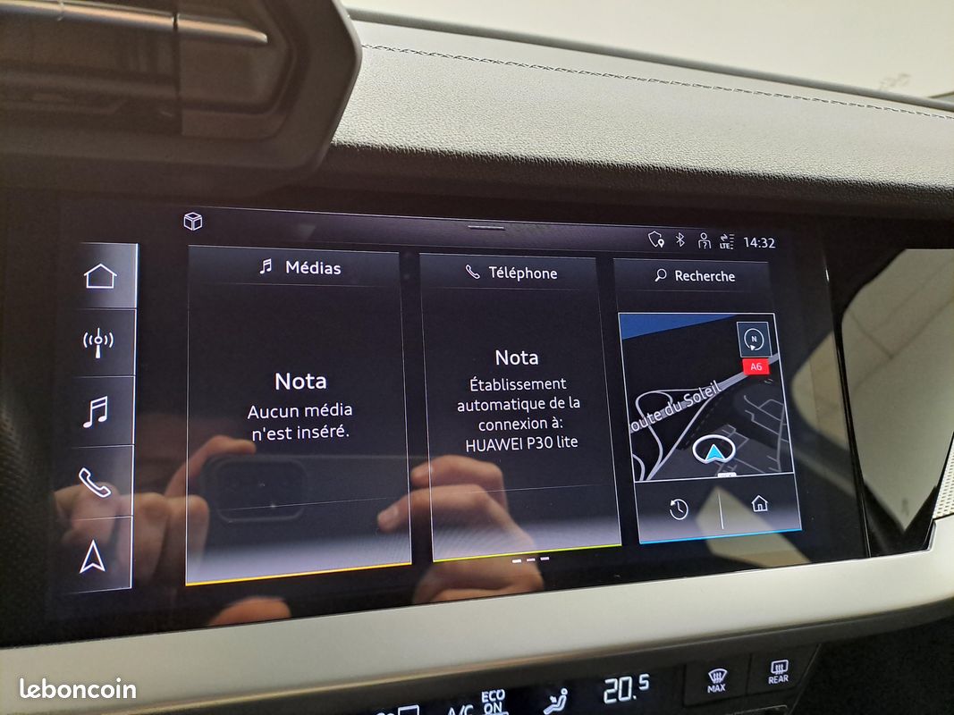 AUDI A3 Sportback 35 TFSI Mild Hybrid 150 S tronic 7 S Line (image 26)