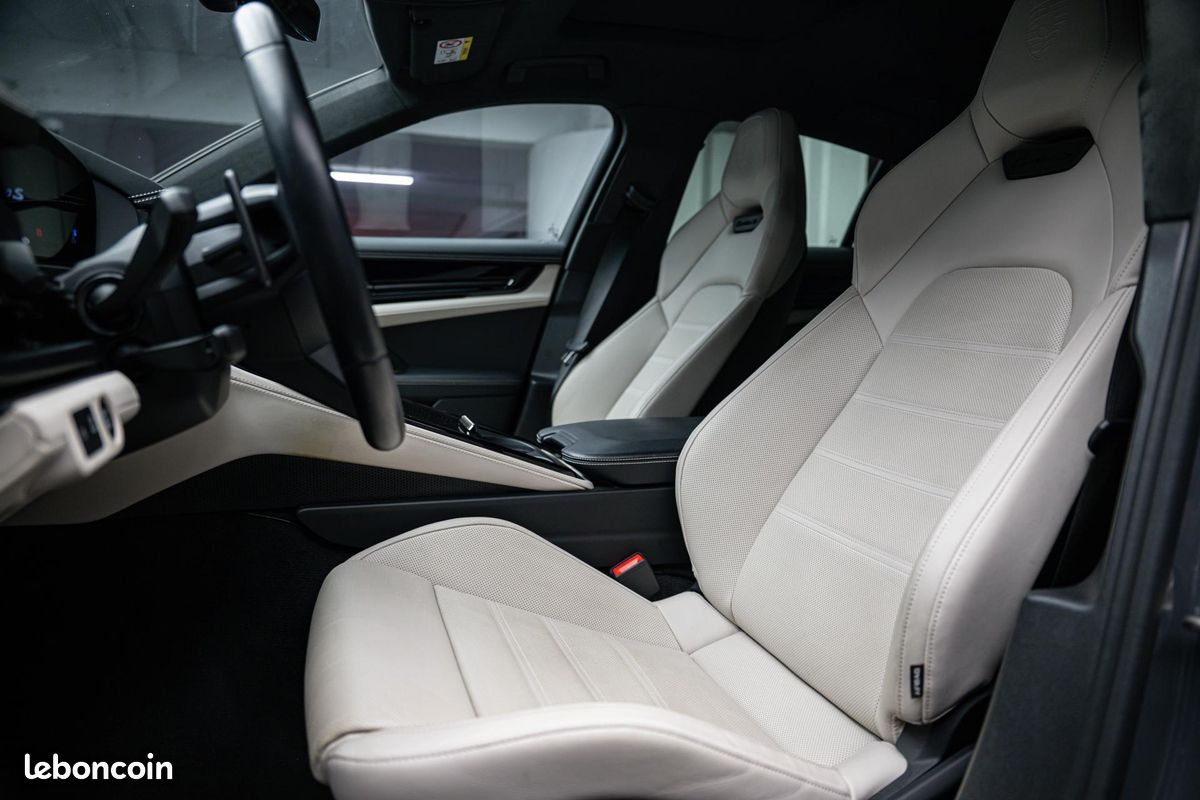 PORSCHE PANAMERA TURBO S E-HYBRID G3 - 4.0 V8 782 ch (image 28)