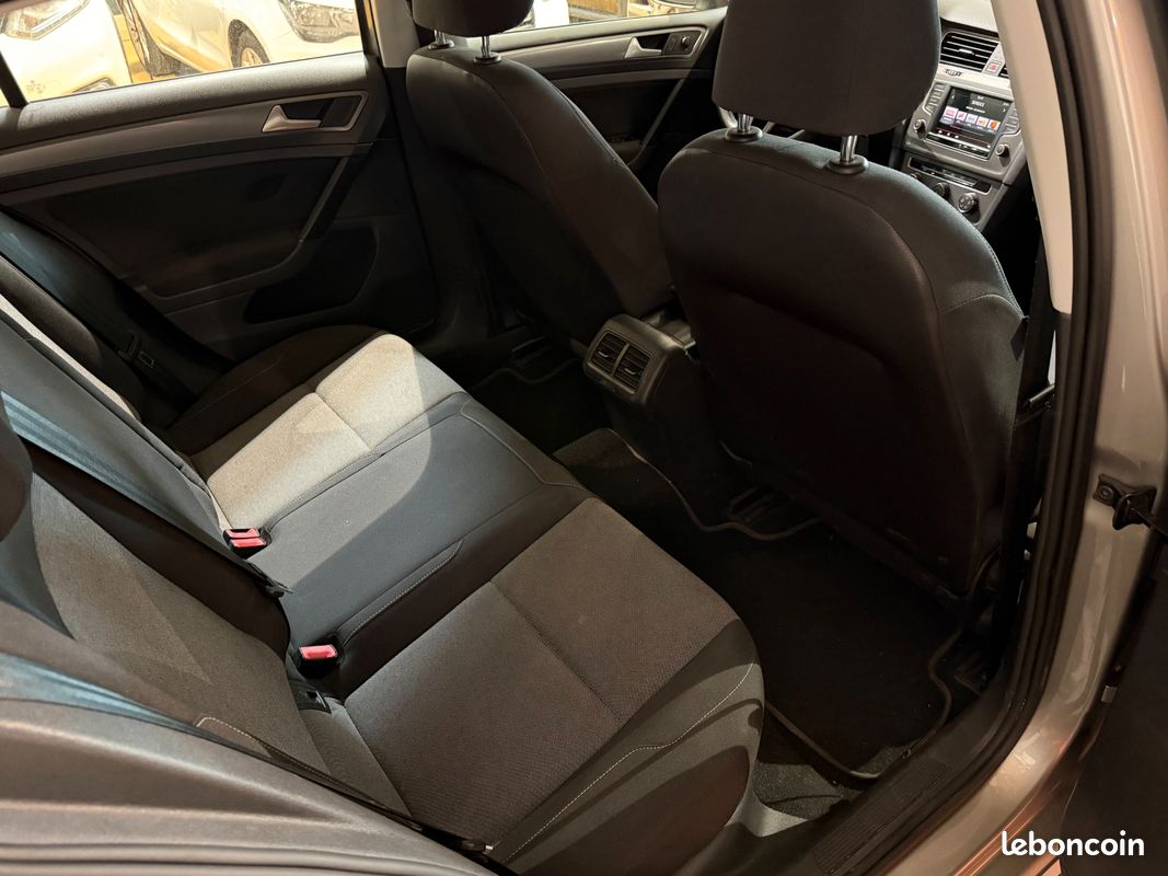VOLKSWAGEN GOLF 1.2 TSI 110ch BLUEMOTION TECHNOLOGY EDITION (image 27)