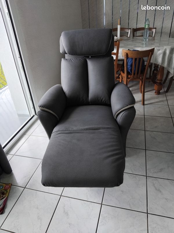 Fauteuil (image 2)