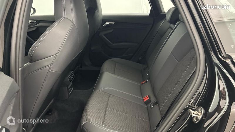 Audi A3 Sportback 35 TFSI 150ch Mild Hybrid S line S tronic 7 (image 13)