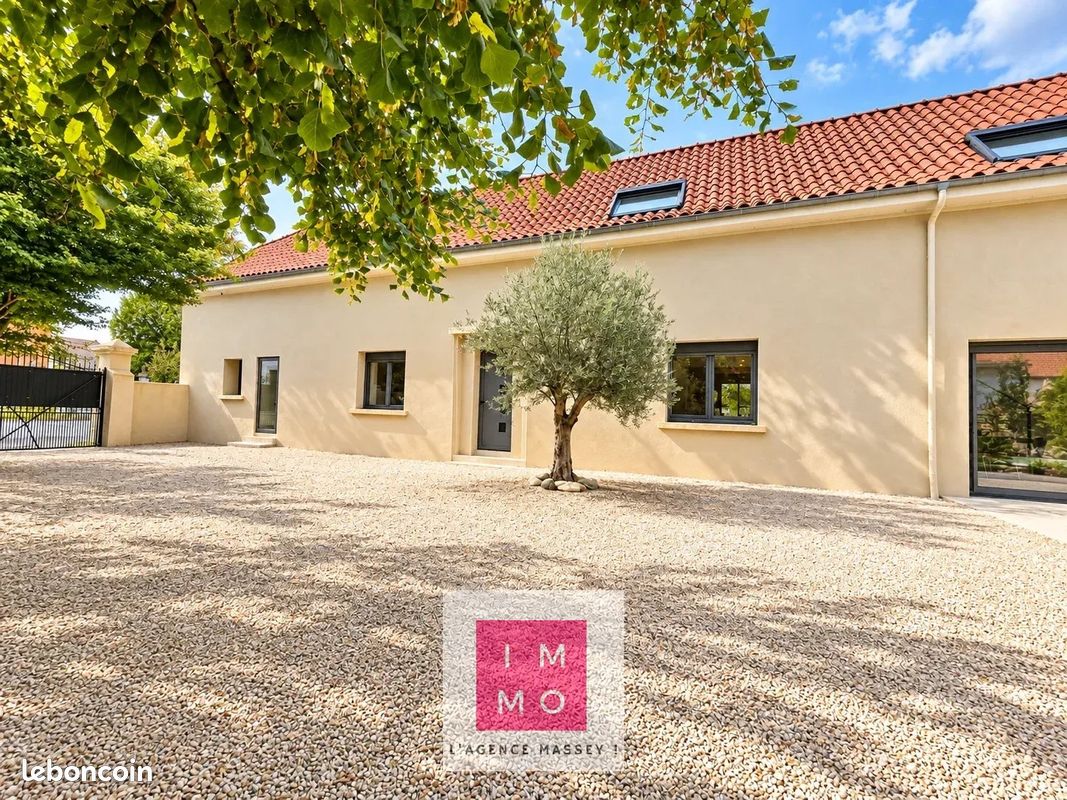 Maison 9 pièces 181 m² · à Tarbes · 181 m² · 432 000 €
