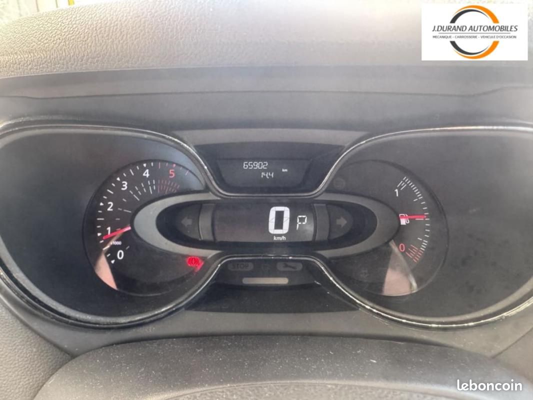 Renault Captur dCi 90 EDC Intens (image 11)