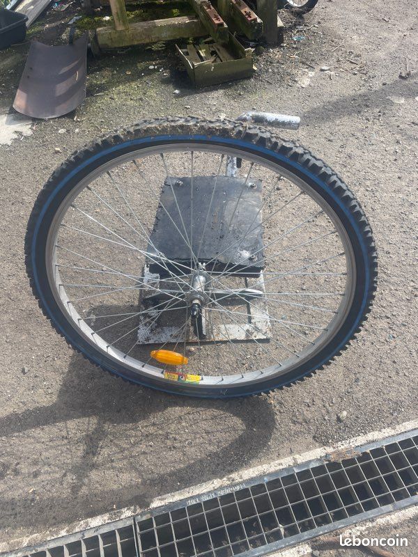 Roue avant 26 pouce (image 1)