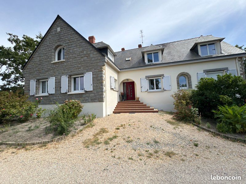 Appartement 4 pièces 75 m² · à Mesquer · 75 m² · 875 €