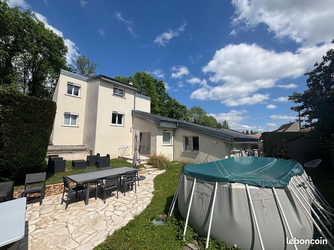 Maison 7 pièces 145 m² · à Villeparisis · 145 m² · 469 000 €
