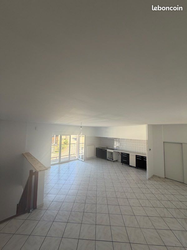 Maison 4 pièces 120 m² · à Leyr · 120 m² · 785 €/mois