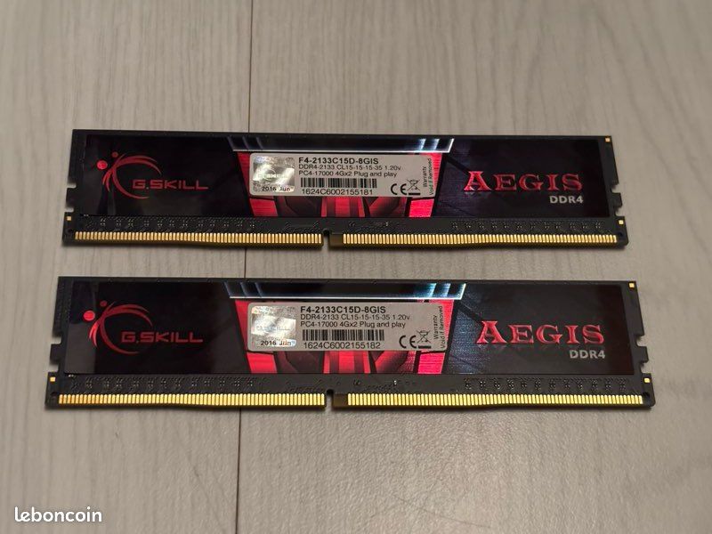 Lot De 2 Barrettes Mémoire G Skill DDR4 3000 MHz (PC4-24000) - CL15 - Occasion