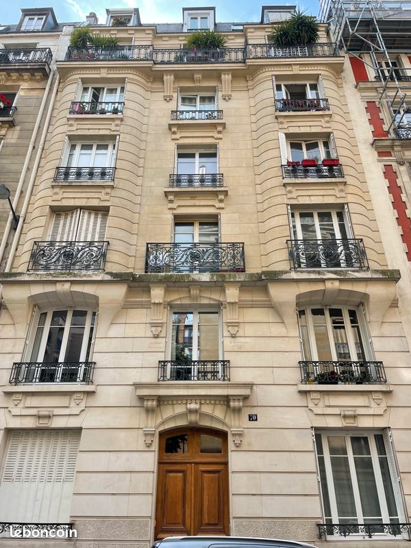 Appartement 2 pièces 58 m² · à Paris · 58 m² · 835 000 €