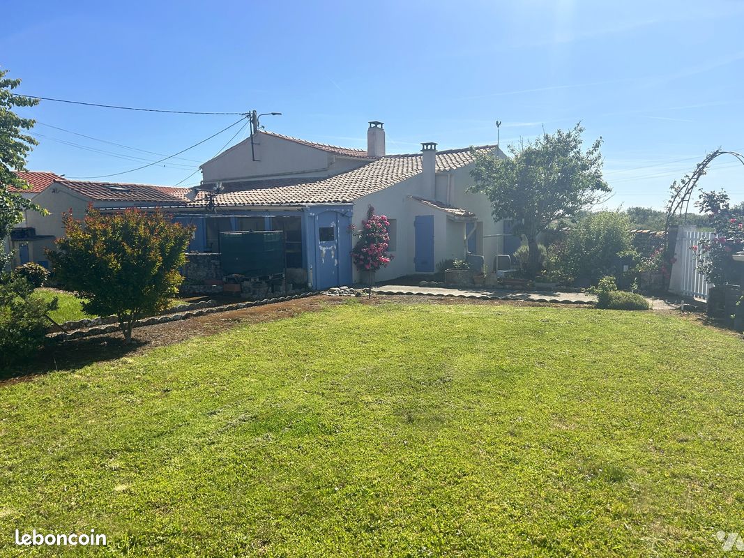 Maison 4 pièces 102 m² · à Saint-Just-Luzac · 102 m² · 209 600 €