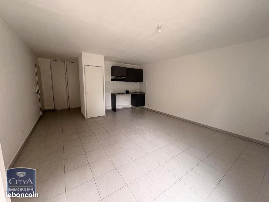 Appartement 1 pièce 34 m² · à Arles · 34 m² · 500 €/mois