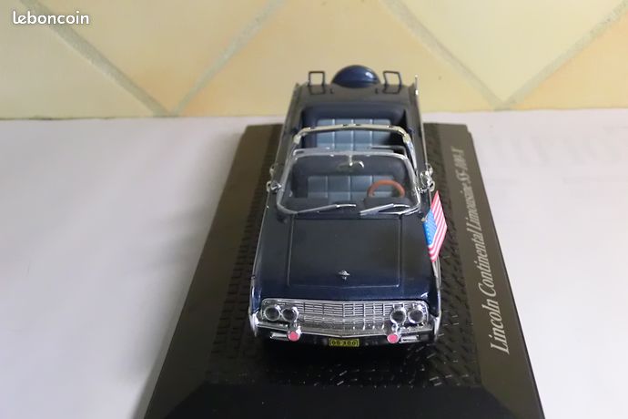 Voiture présidentielle Lincoln Continental Limousine - J.F. Kennedy | L'Homme Moderne