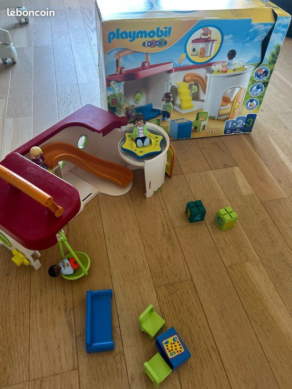 Playmobil Garderie transportable des 12 Mois Jeux Jouets