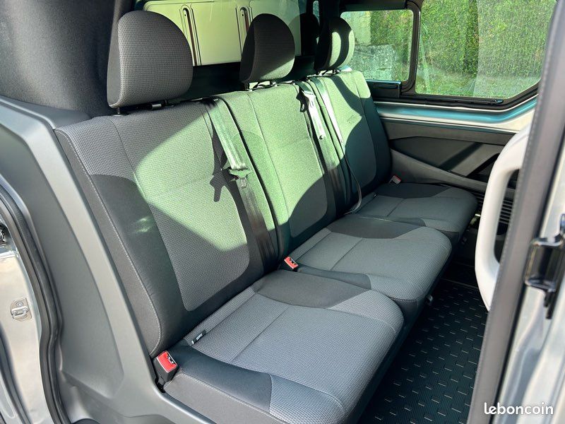 Banquette trafic cabine approfondie Équipement auto