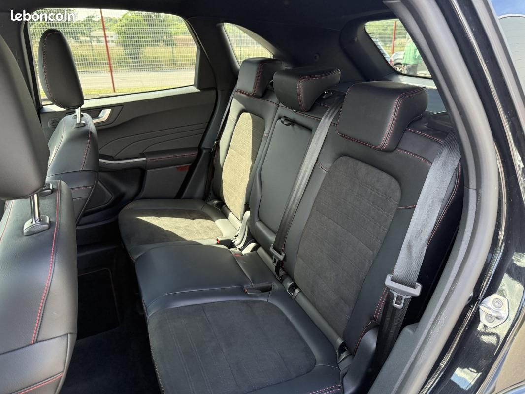 Ford Kuga 2.0 TDCi 120 S&S 4x2 Powershift ST-Line (image 7)