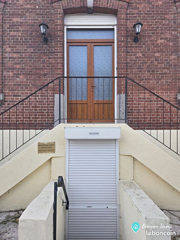 Maison 10 pièces 260 m² · à Hautmont · 260 m² · 212 000 €