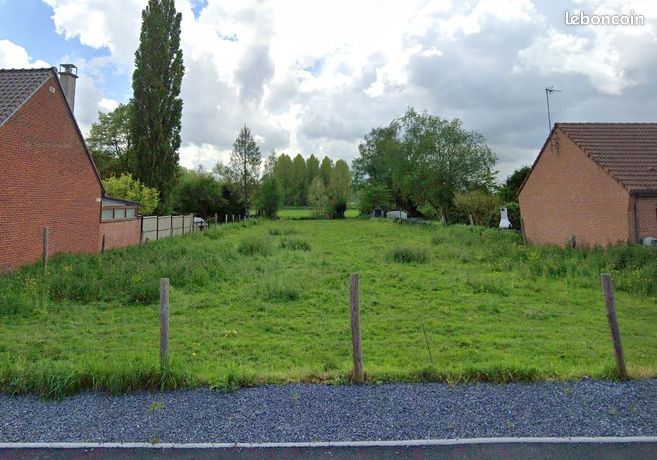 Terrain 1693 m² Rosult