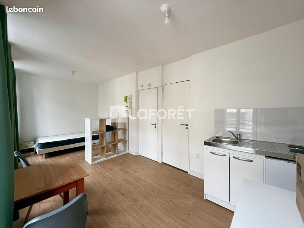 Appartement 1 pièce 20 m² · à Calais · 20 m² · 415 €