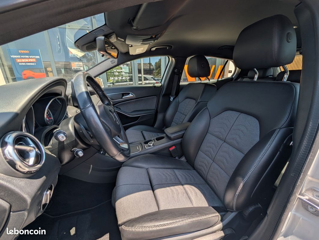 MERCEDES-BENZ CLASSE GLA 1.6 180 7-G DCT INSPIRATION 120CH - RADAR AV/Ar (image 5)