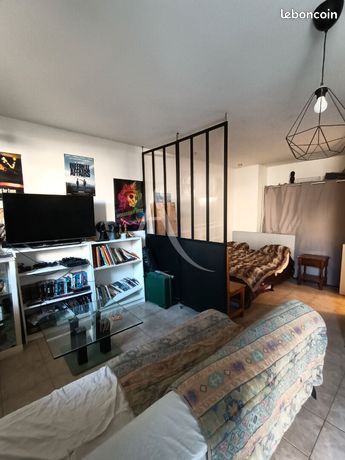 Studio 1 pièce 31 m²