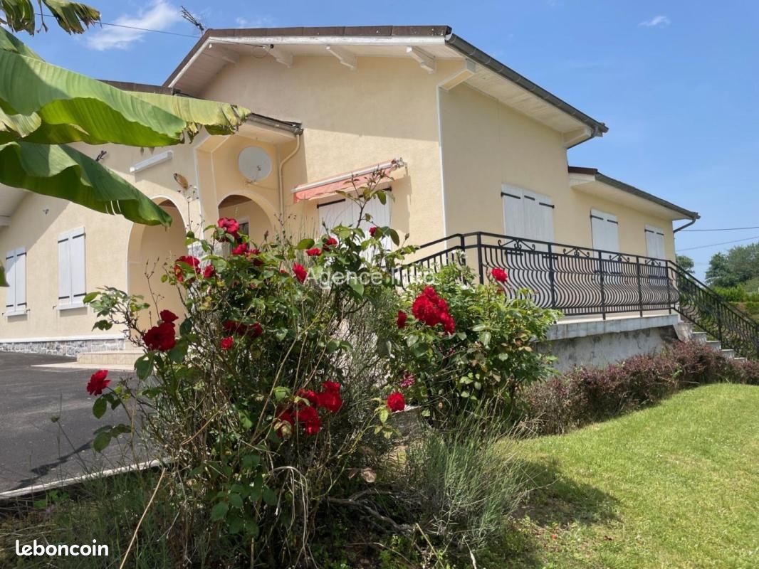 Maison 5 pièces 119 m² · à Oloron-Sainte-Marie · 119 m² · 249 000 €