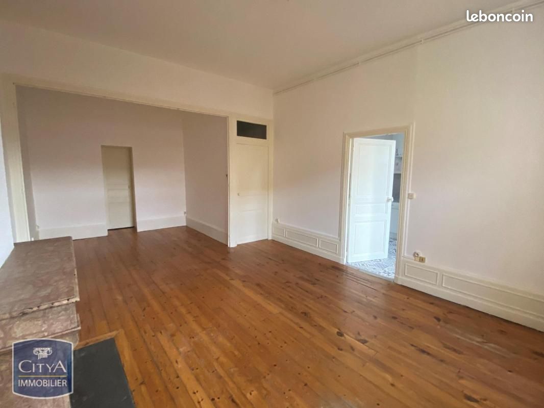 Appartement 3 pièces 85 m² · à Roanne · 85 m² · 650 €/mois