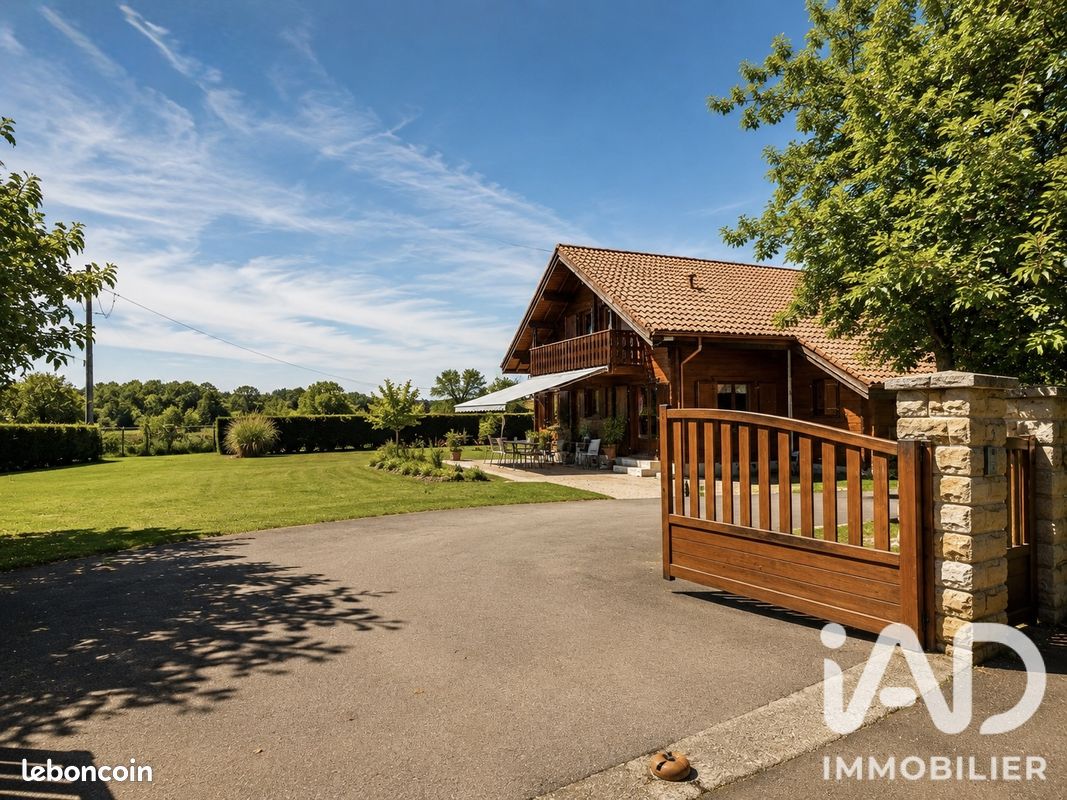 Maison 9 pièces 172 m² · à Maisonnais-sur-Tardoire · 172 m² · 199 990 €