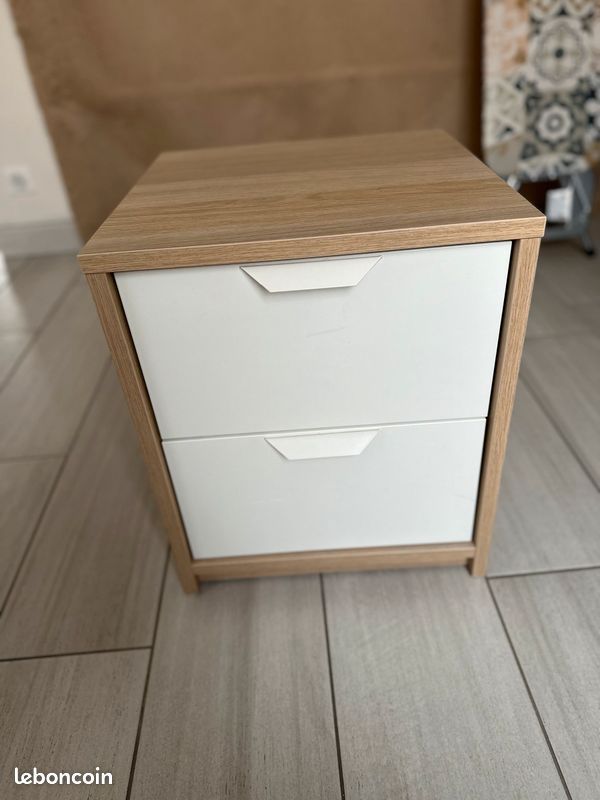 Commode - table de chevet IKEA (image 1)