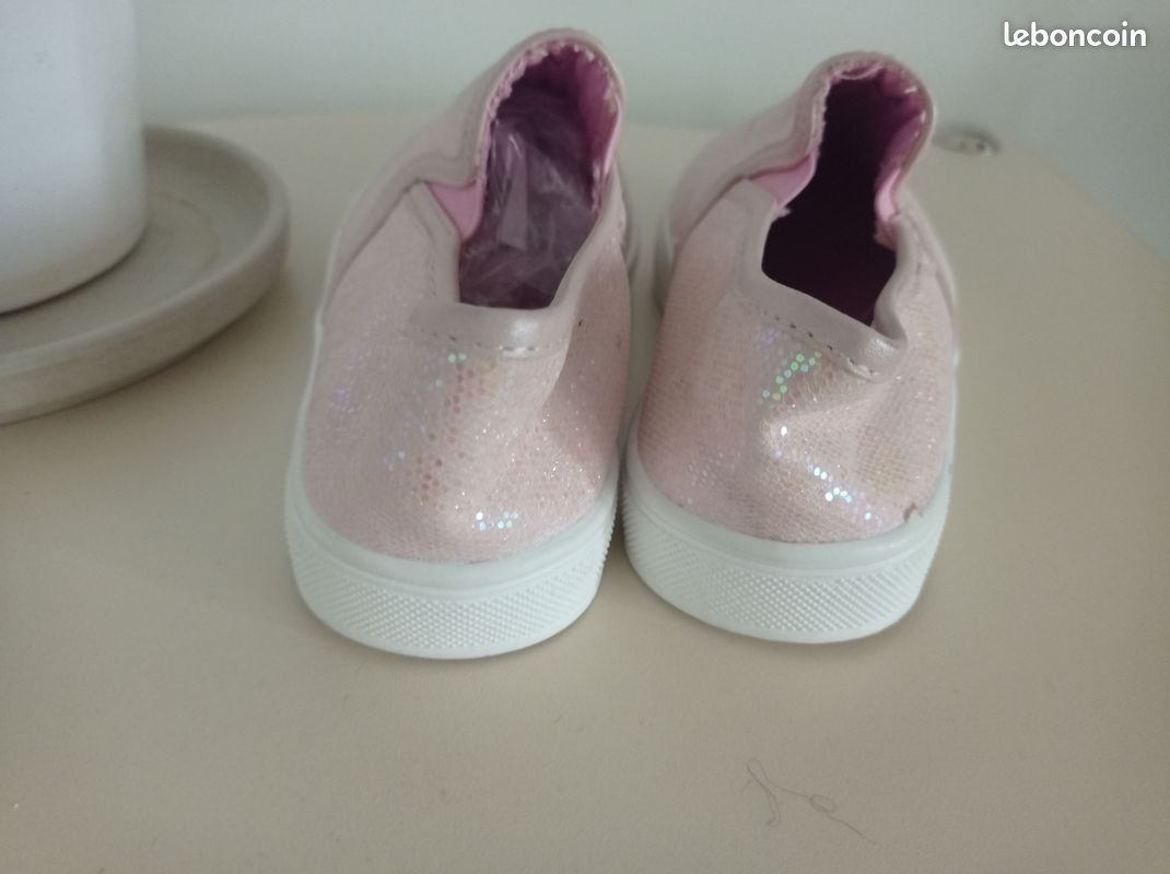 Chaussure rose brillante fille pointure 27 LH La hall Neuf étiqueté jamais porté (image 4)