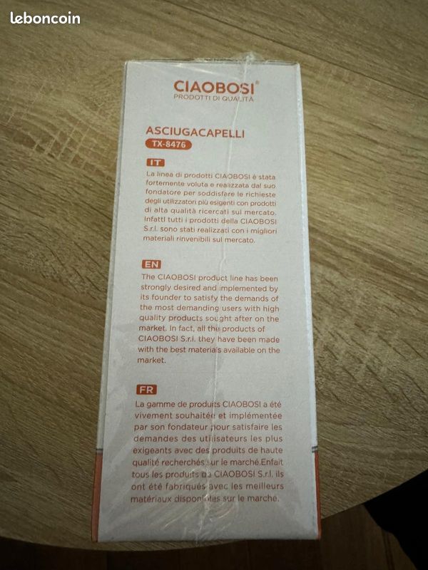 Bonjour vend sèche cheveux tout neuf dans la boîte d’origine (image 2)