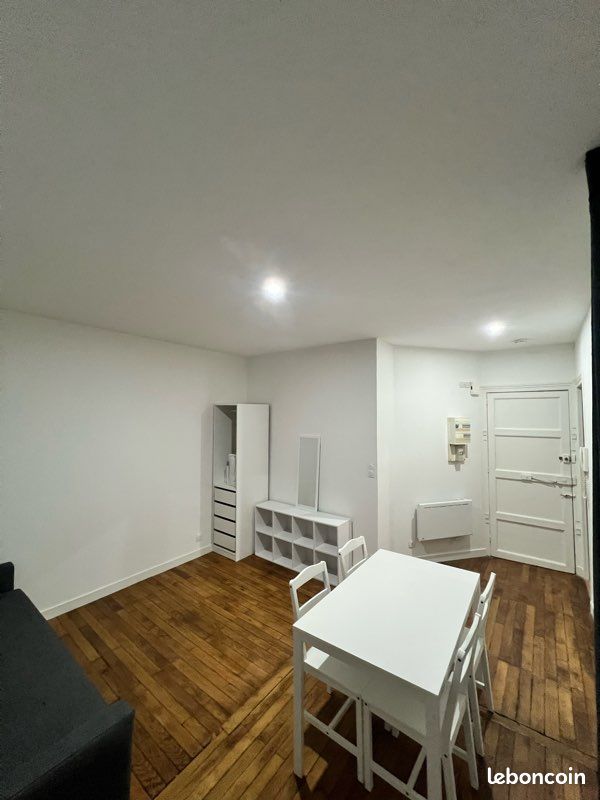 Appartement 1 pièce 27 m² · à Nantes · 27 m² · 560 €