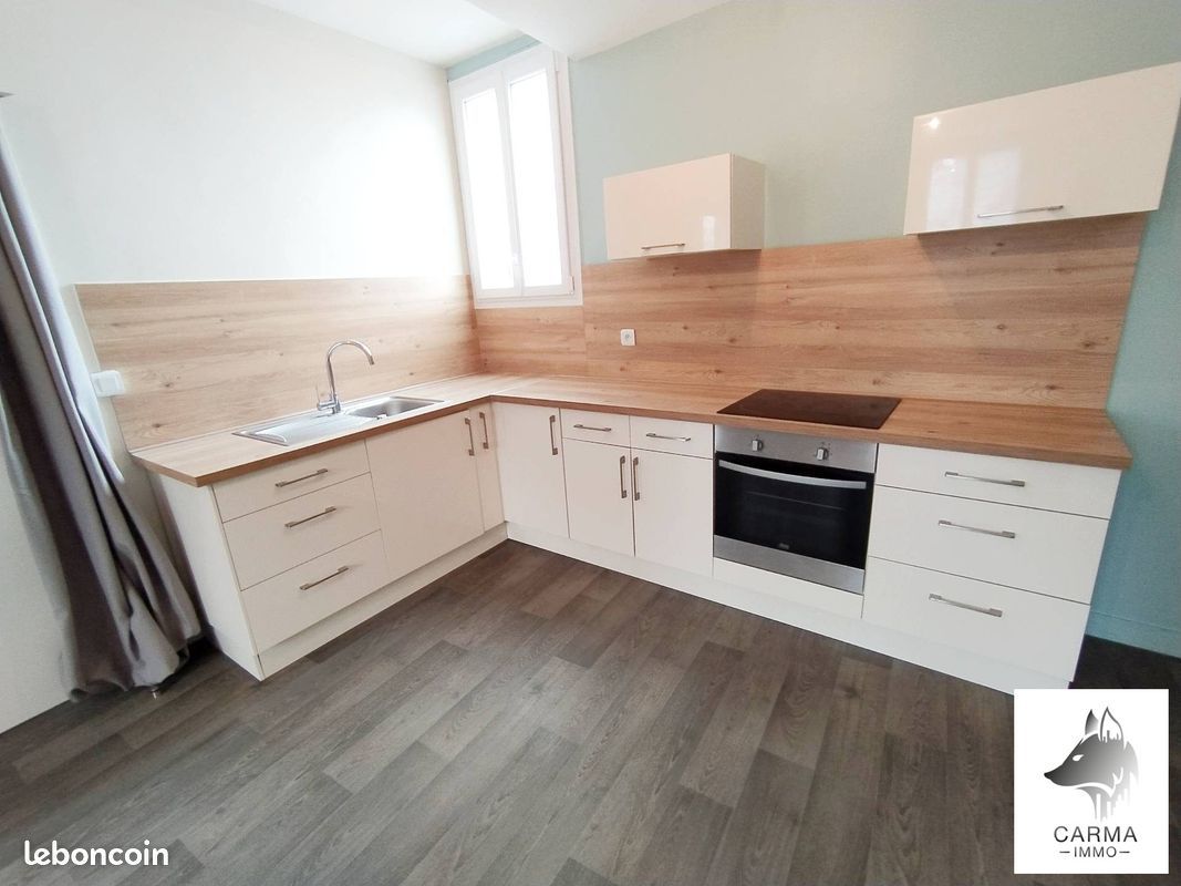 Immeuble 150 m² Les Hauts-d'Anjou (image 4)